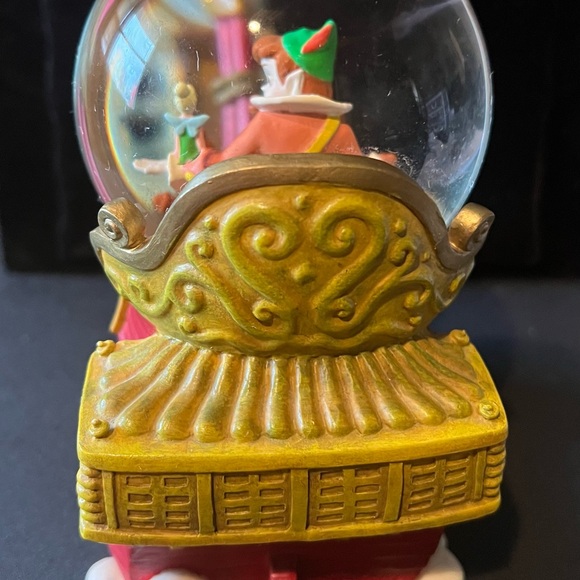 Disney Red and White Snow globePeter Pan and Tinker bell - Picture 5 of 8